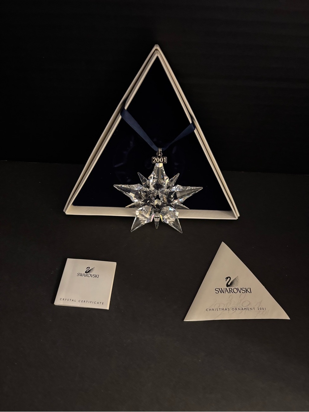Swarovski 2001 Annual Christmas Ornament Crystal Star Snowflake 267941 Box COA